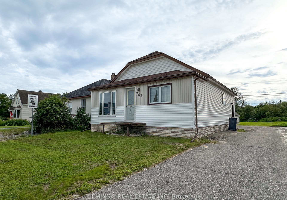 743-victoria-road-iroquois-falls-ontario-t12313609