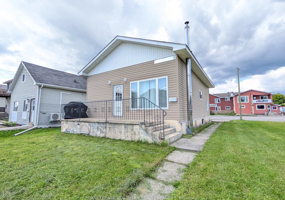 2-laurier-avenue-timmins-ontario-t12315222