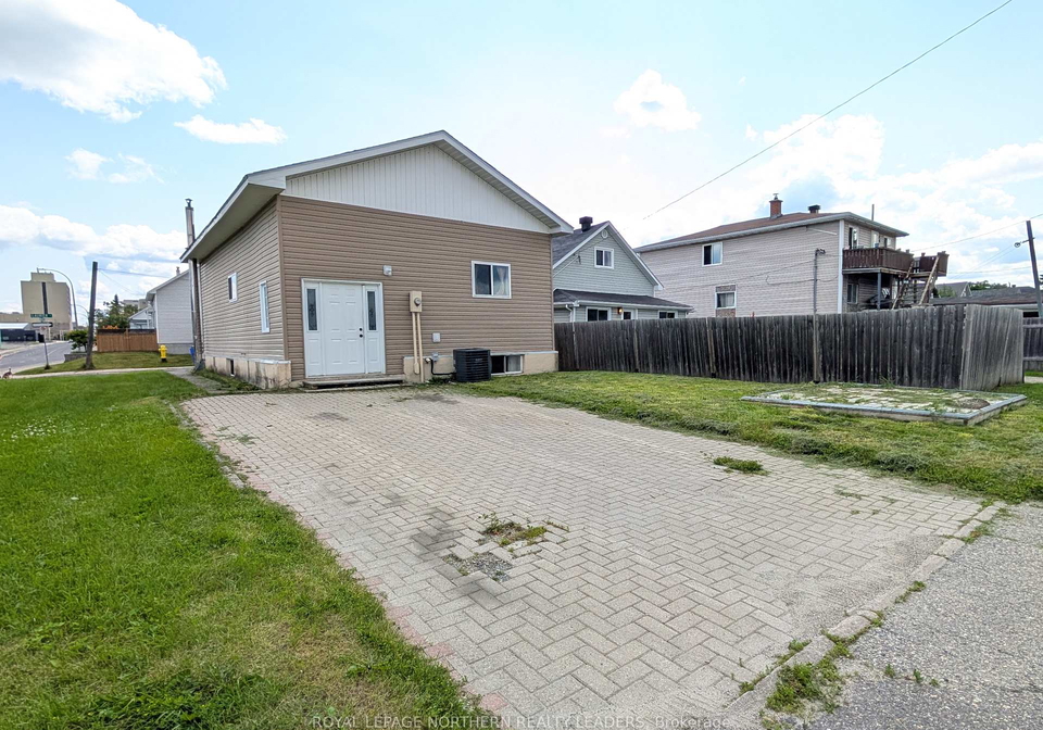 2-laurier-avenue-timmins-ontario-t12315222