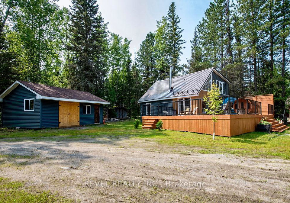 53-star-lake-timmins-ontario-t12329611