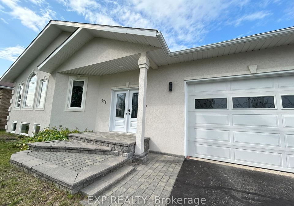 526-veilleux-street-hearst-ontario-t12338390