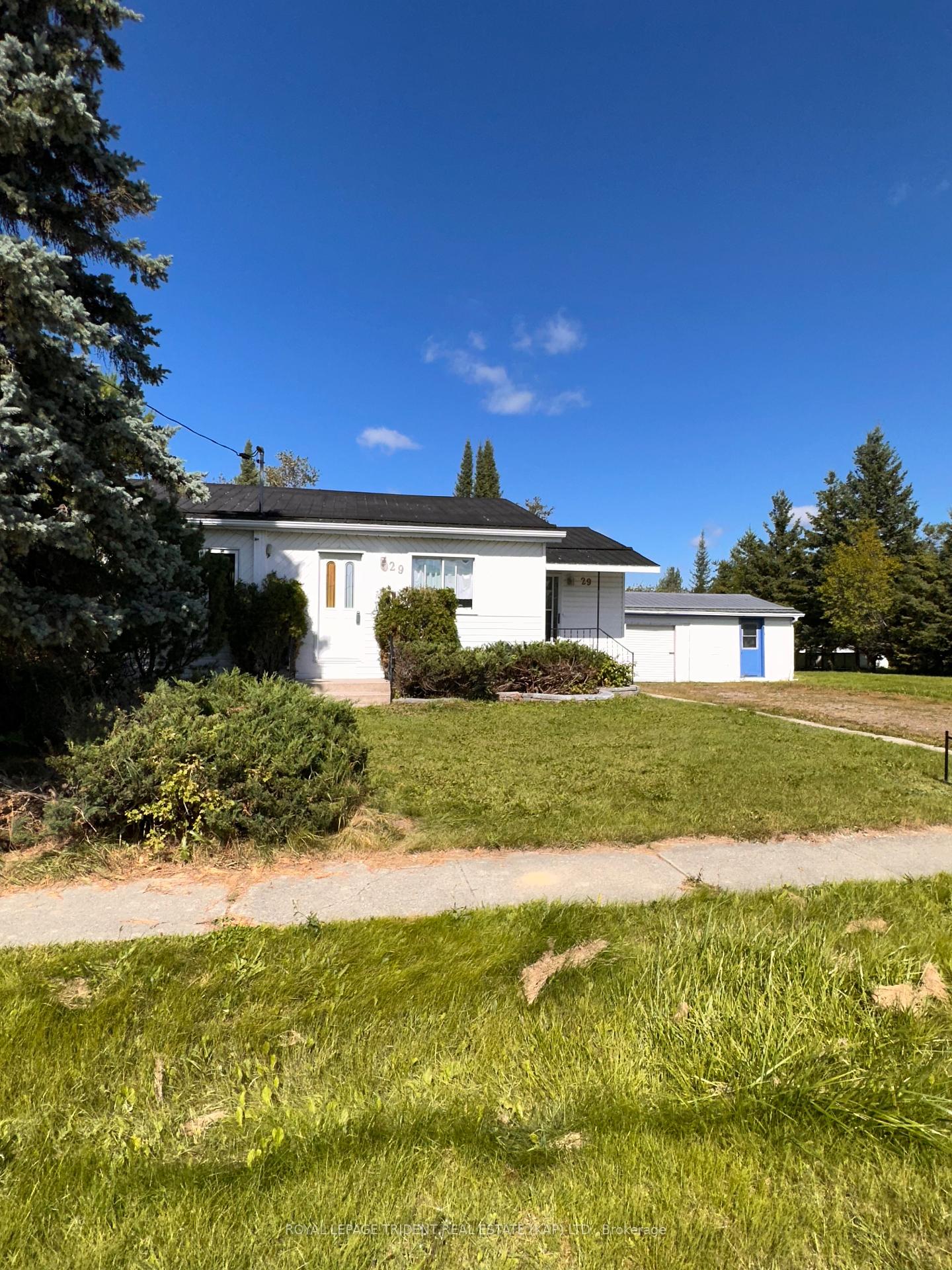 29-st-aubin-avenue-moonbeam-ontario-t12341668