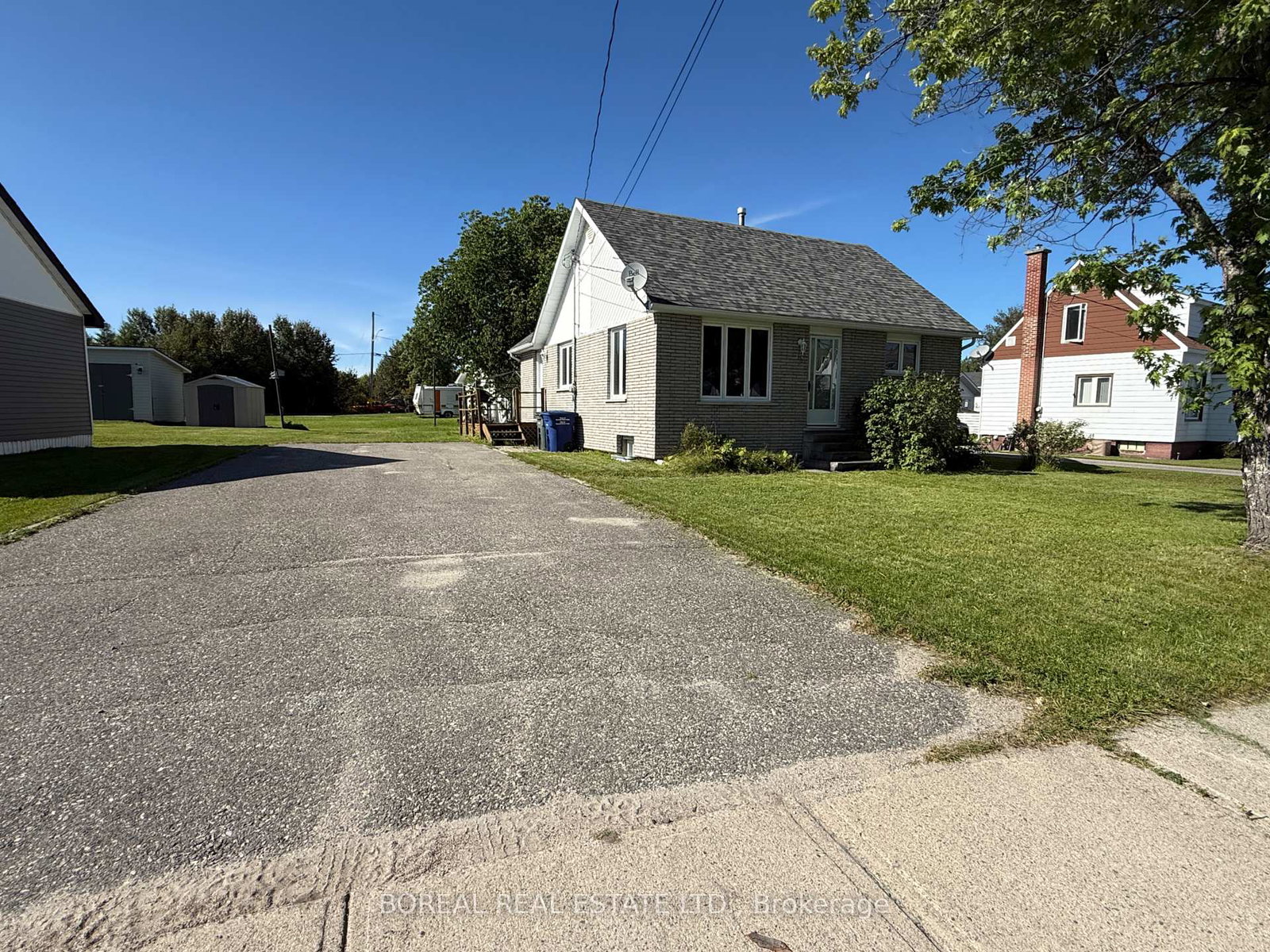 16-sixth-street-smooth-rock-falls-ontario-t12345677