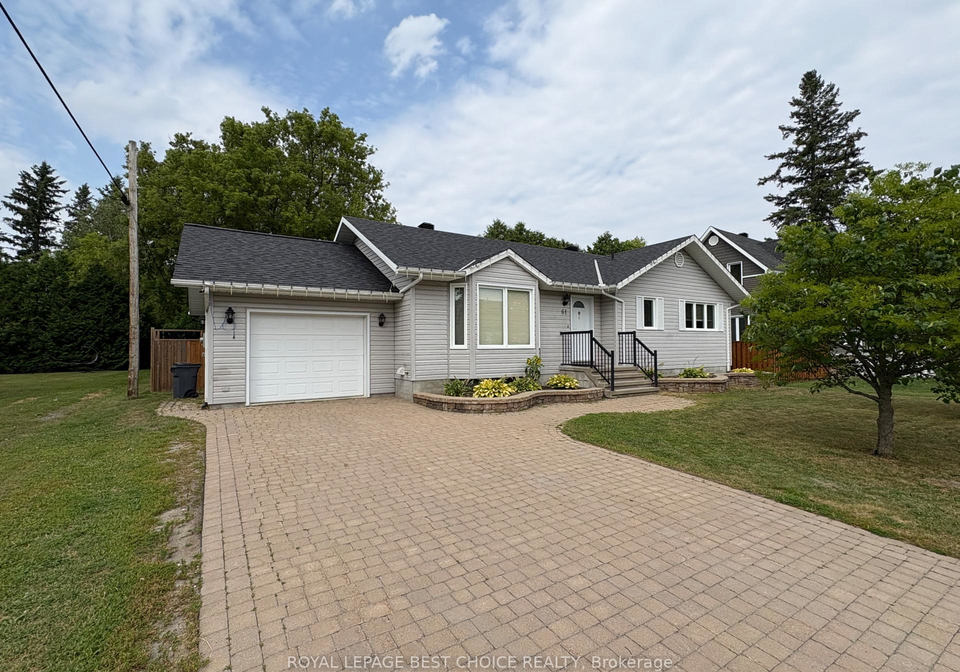 61-pine-avenue-e-temiskaming-shores-ontario-t12346884