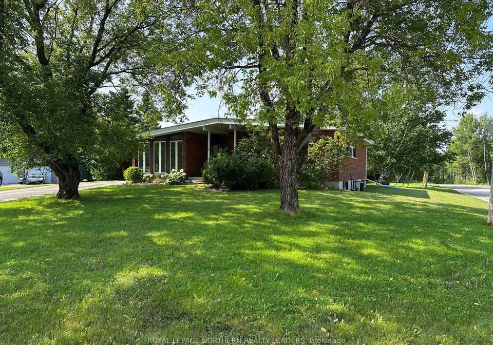 35-seventh-avenue-smooth-rock-falls-ontario-t12350269