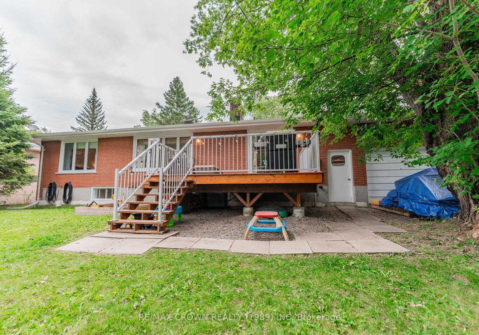 7-sussex-place-kapuskasing-ontario-t12356775
