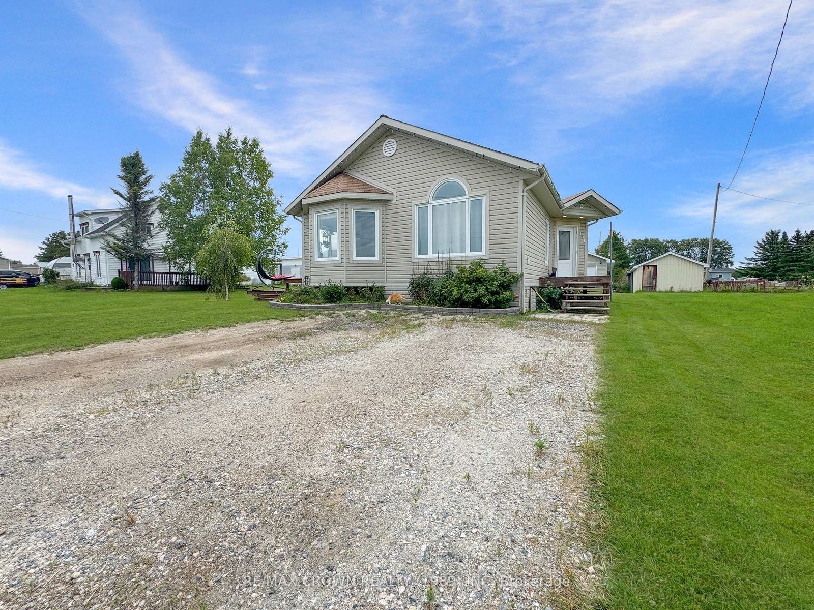 171-583-highway-s-hearst-ontario-t12367122