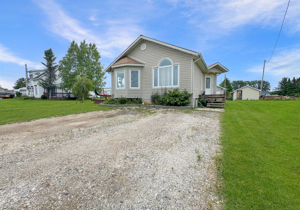 171-583-highway-s-hearst-ontario-t12367122