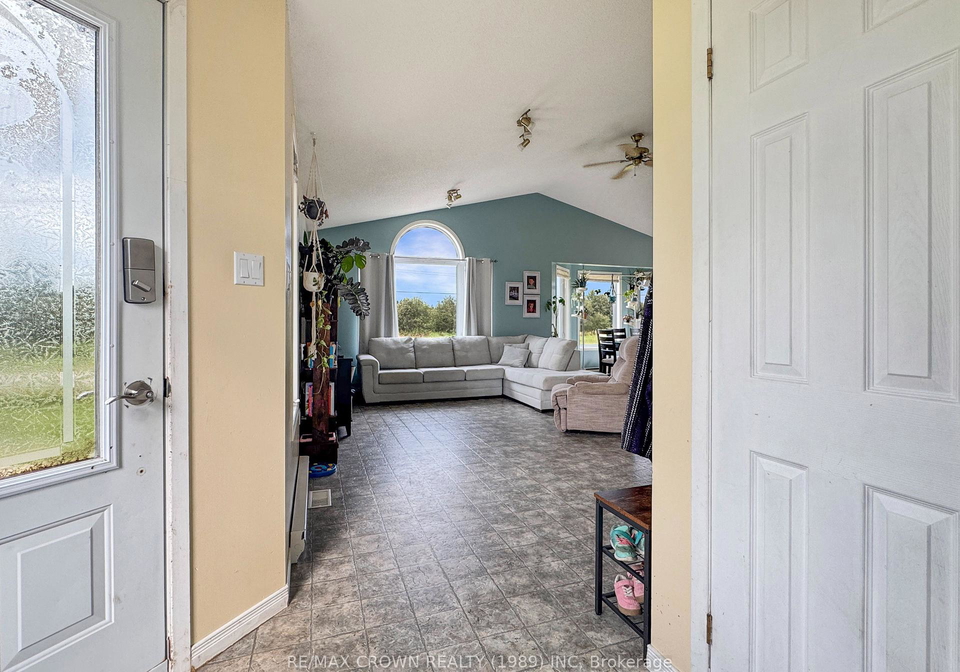 171-583-highway-s-hearst-ontario-t12367122