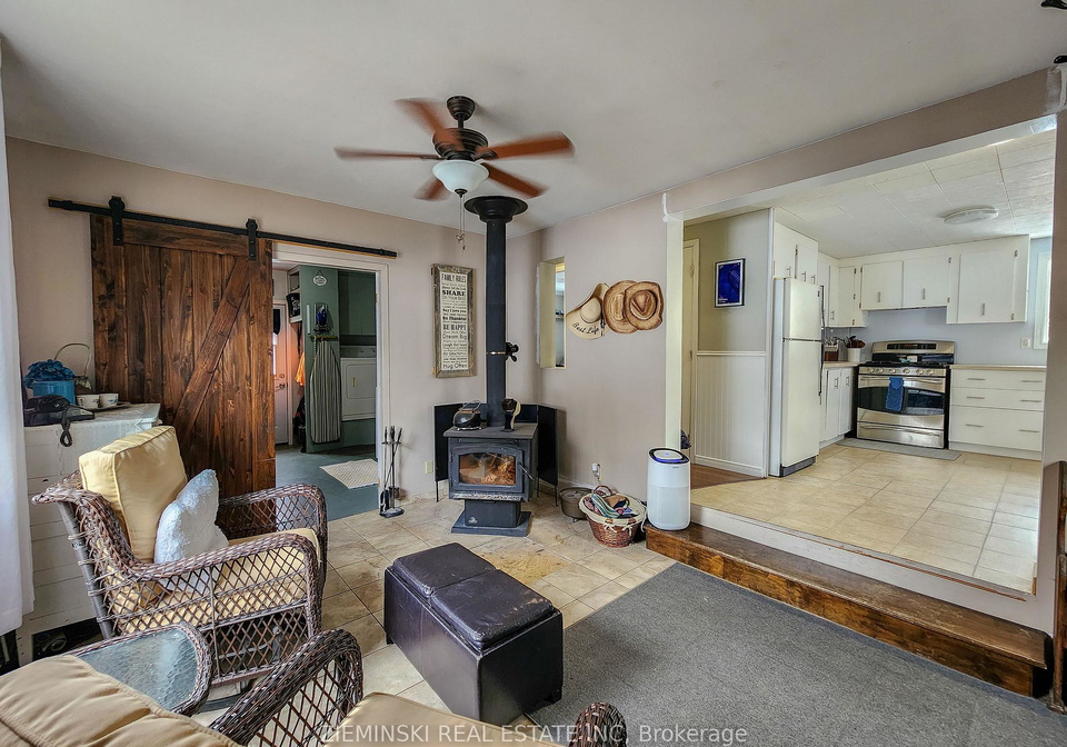 21-8885-11-highway-iroquois-falls-ontario-t12392533