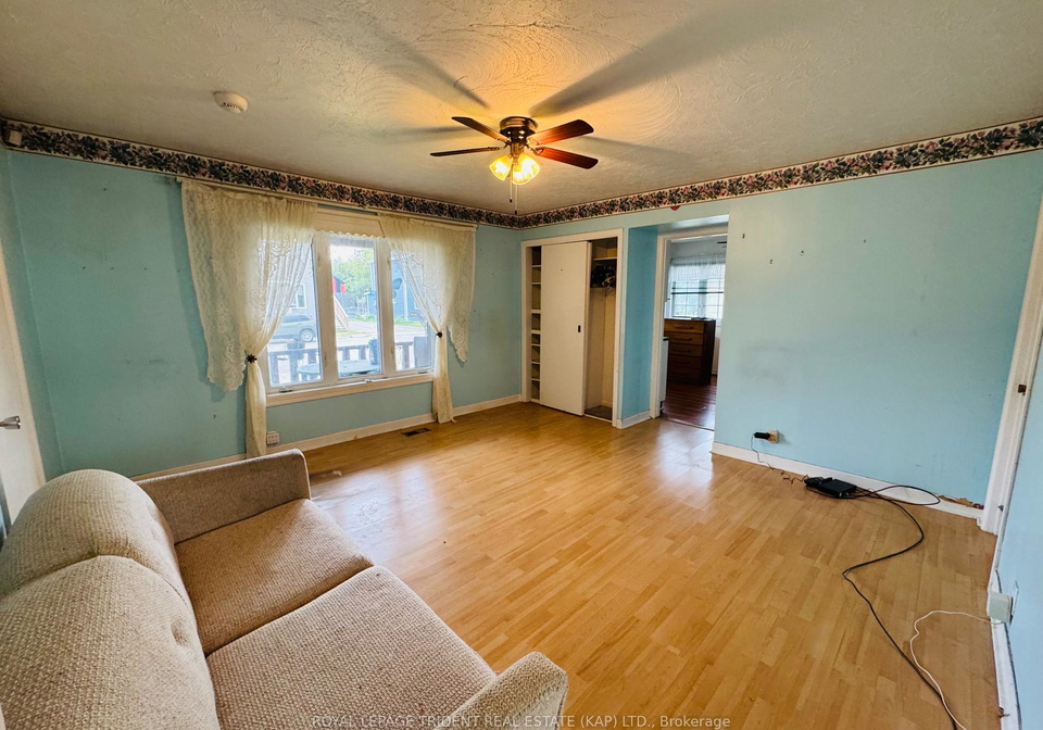 15-dallyn-avenue-kapuskasing-ontario-t12417880