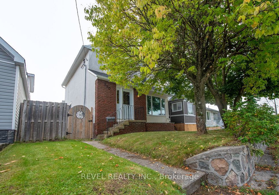 390-maple-street-s-timmins-ontario-t12423105
