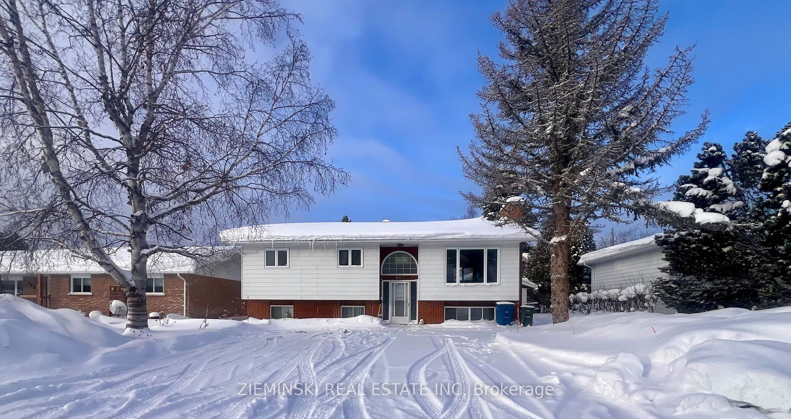 447-eleventh-avenue-cochrane-ontario-t12428511