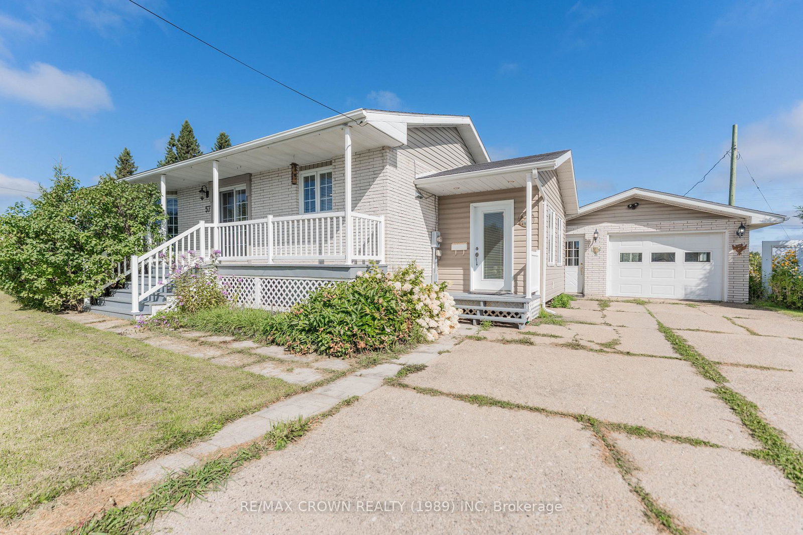 57-highway-11-kapuskasing-ontario-t12431654