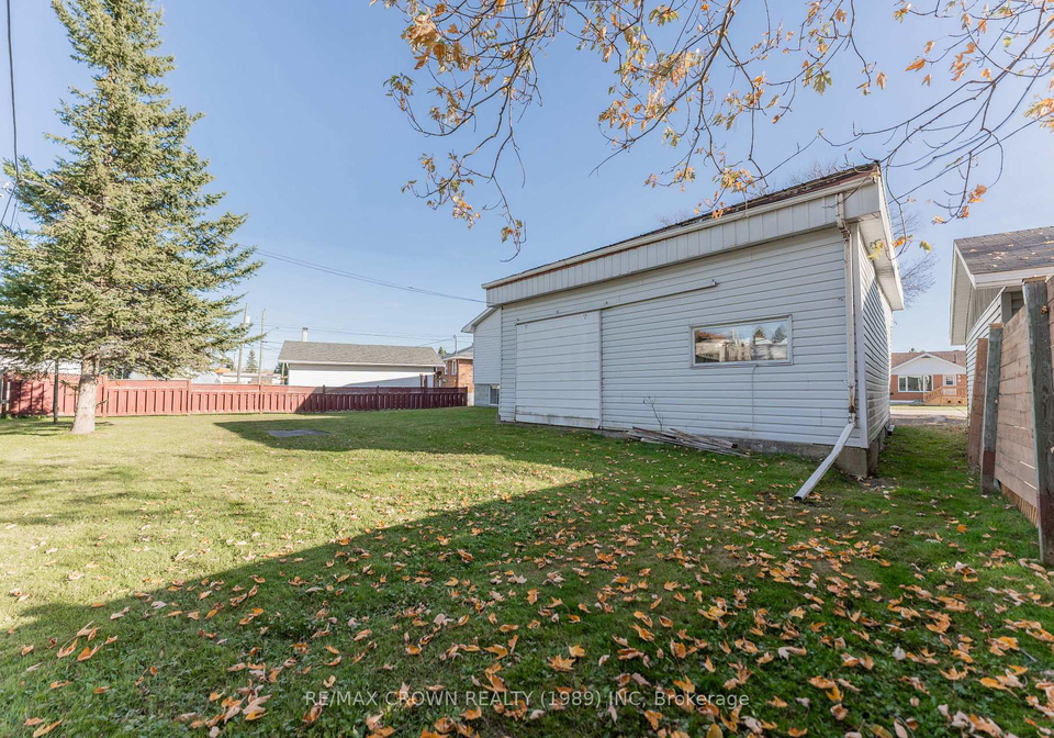 34-maple-drive-kapuskasing-ontario-t12481052