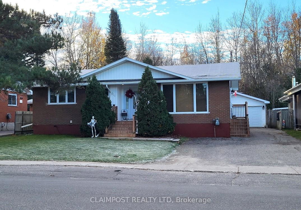 411-ross-avenue-e-timmins-ontario-t12492204