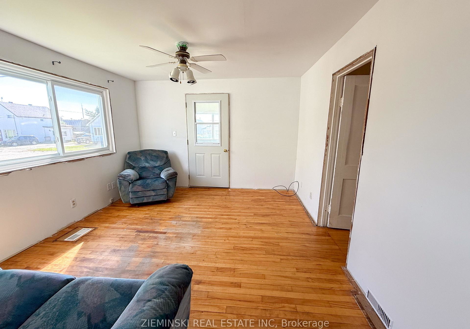 460-zealand-avenue-iroquois-falls-ontario-t12496800