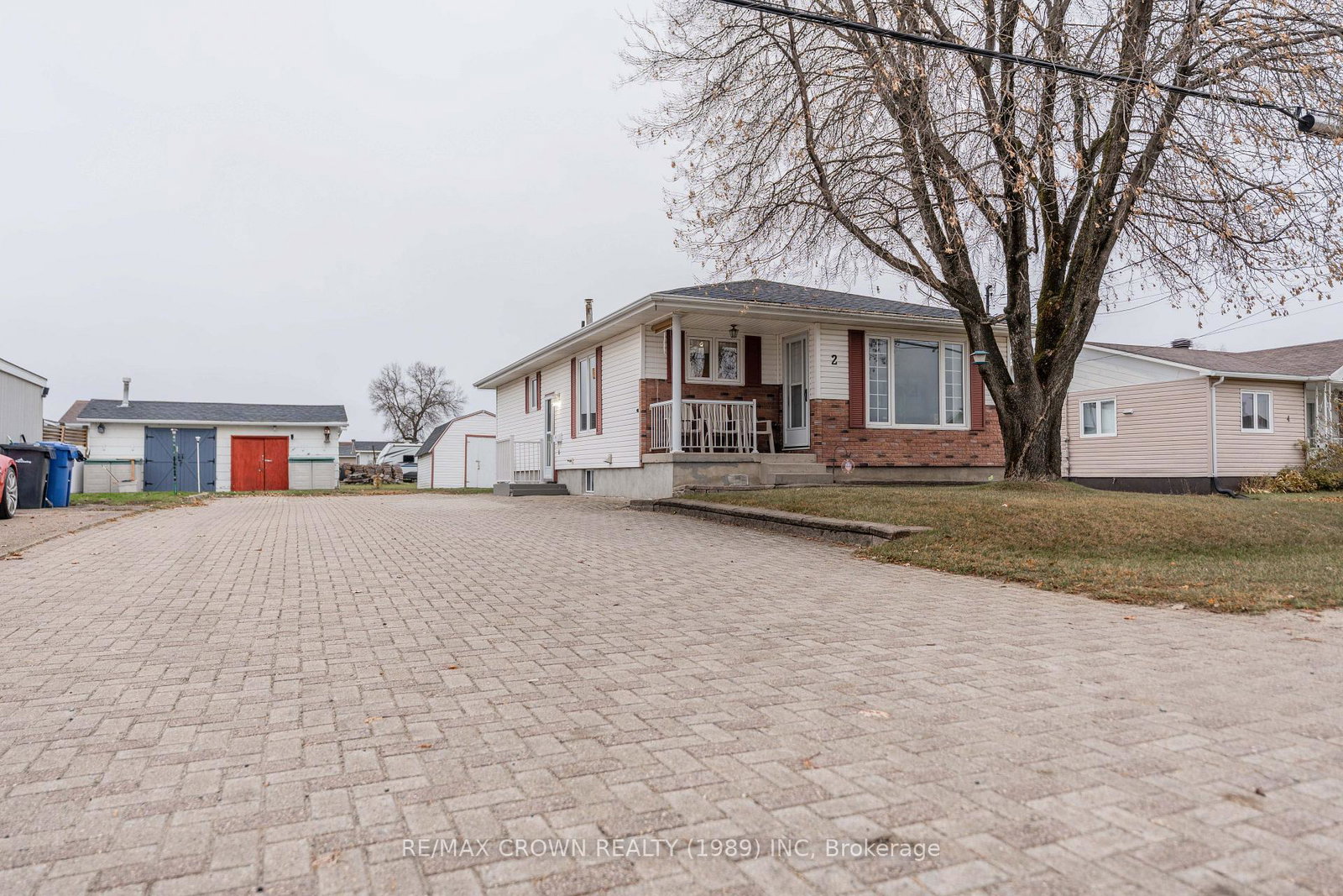 2-vanier-street-kapuskasing-ontario-t12507078
