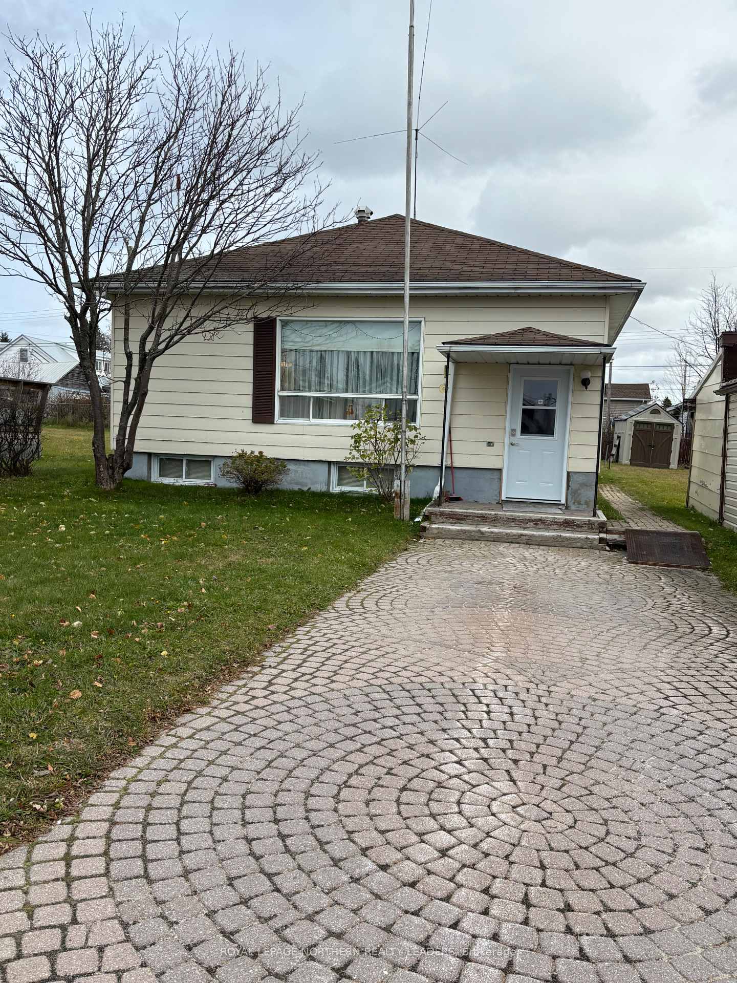 270-ninth-avenue-cochrane-ontario-t12528044