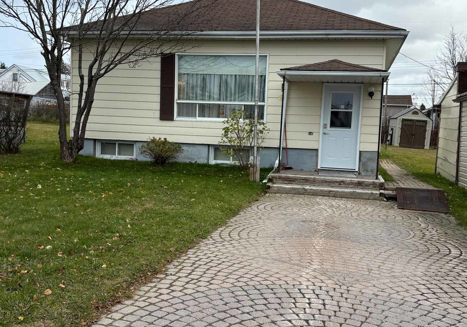 270-ninth-avenue-cochrane-ontario-t12528044
