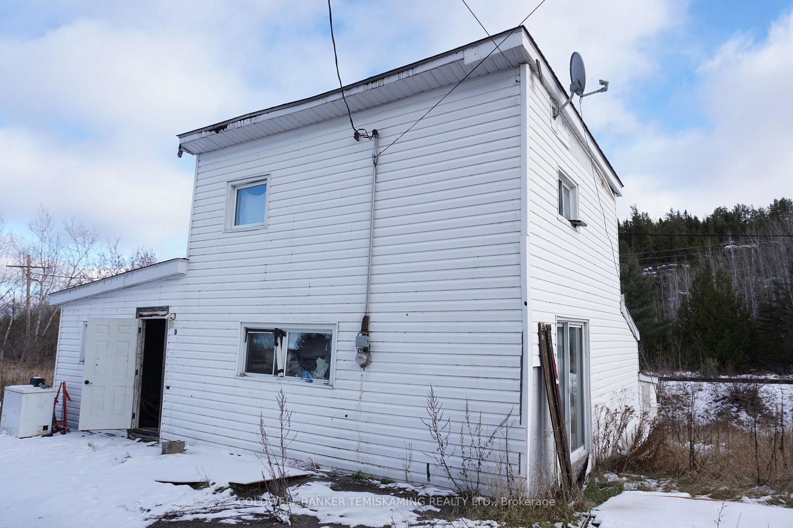 29-first-street-cobalt-ontario-t12536292