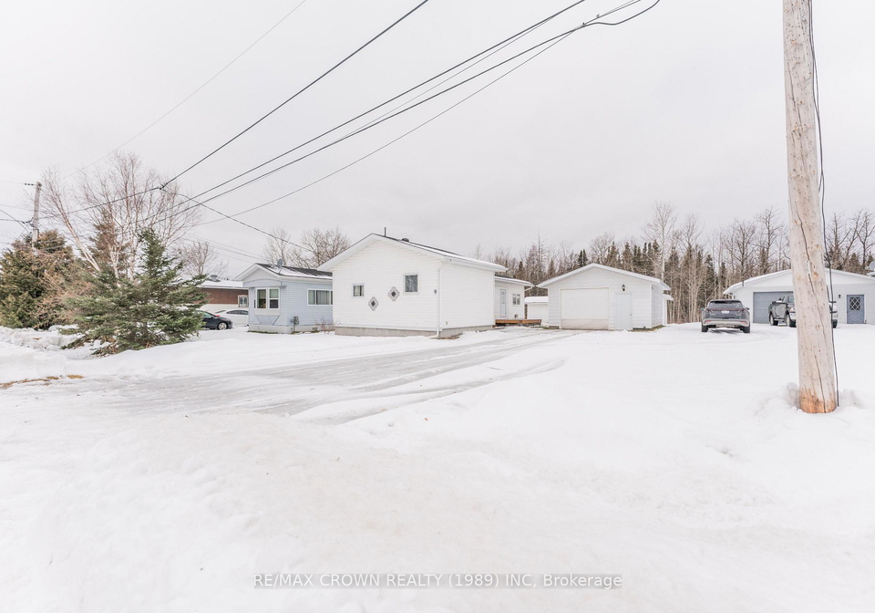 9-du-parc-avenue-kapuskasing-ontario-t12578542