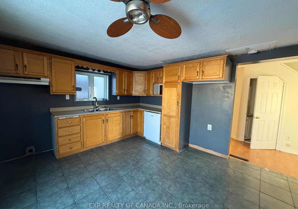 156-montgomery-avenue-timmins-ontario-t12631102