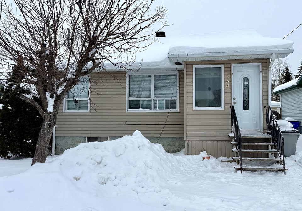 254-ross-avenue-e-timmins-ontario-t12634540
