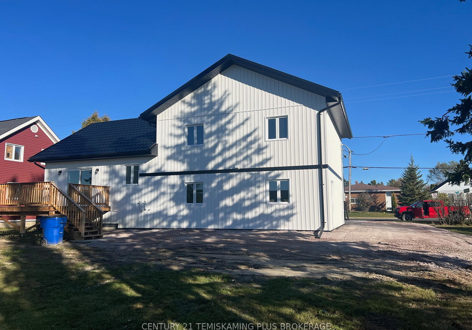 40-tenth-avenue-s-armstrong-ontario-t12636824