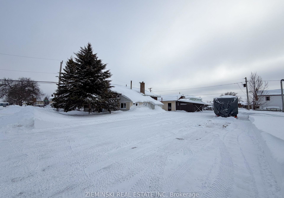 637-montrock-street-iroquois-falls-ontario-t12647048