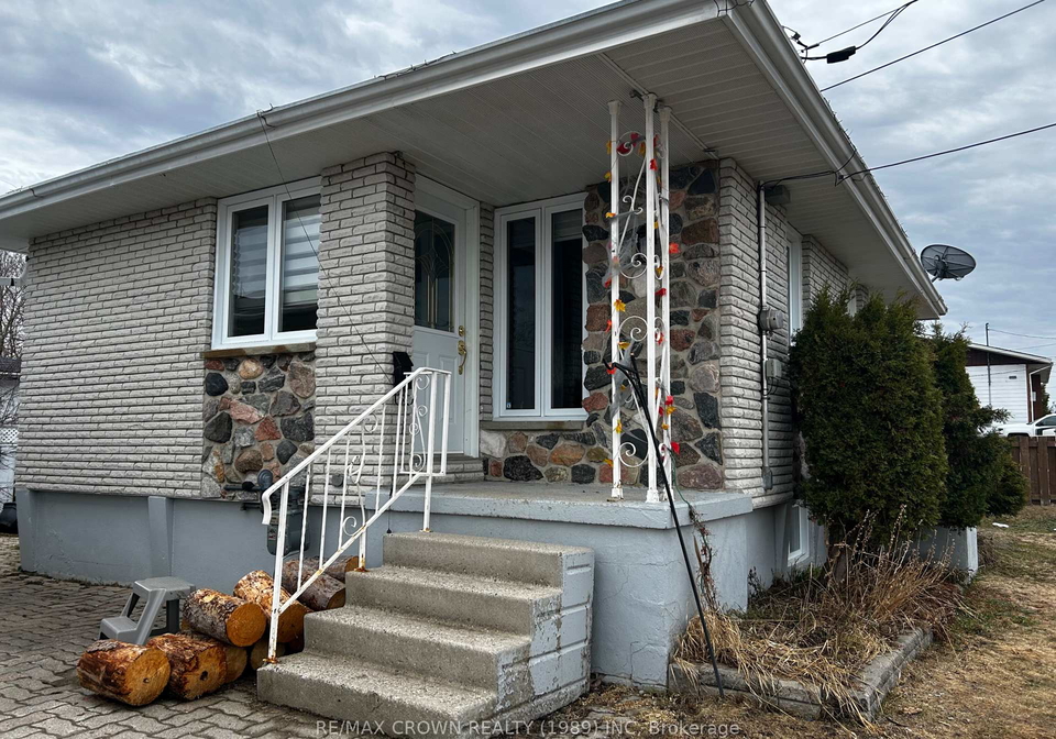 14-bouldier-street-kapuskasing-ontario-t12647940