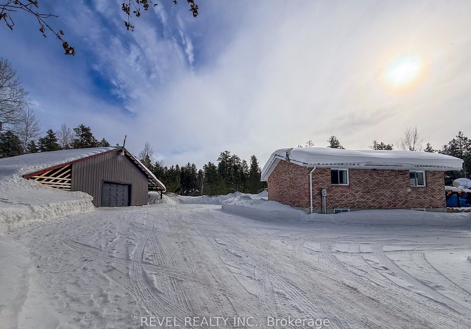 978-municipal-road-timmins-ontario-t12812522