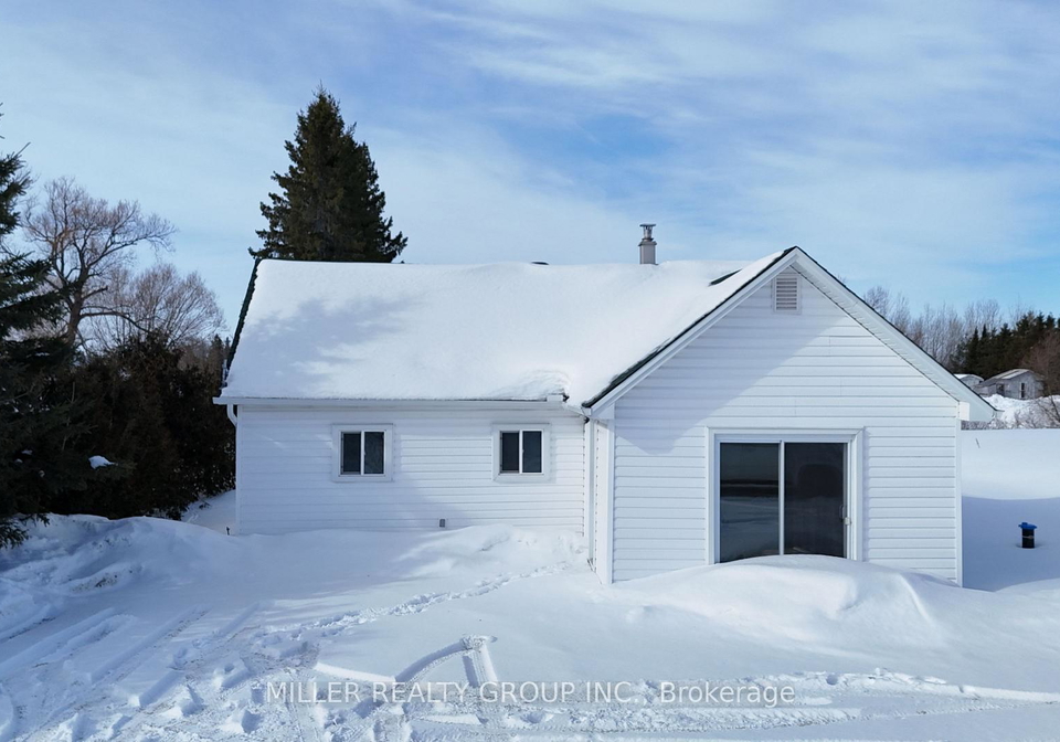 999150-highway-11-highway-timiskaming-ontario-t12862812