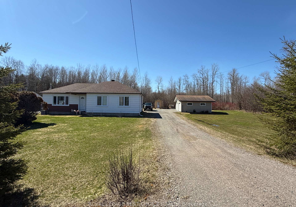 334442-highway-11-highway-n-englehart-ontario-t12878696