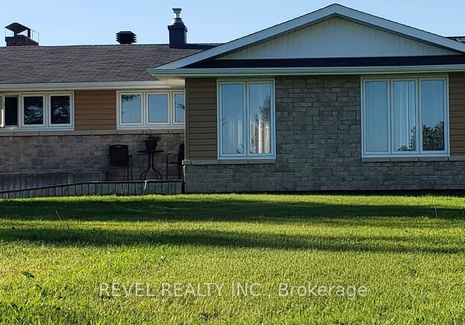 701-highway-652-highway-cochrane-ontario-t12879526