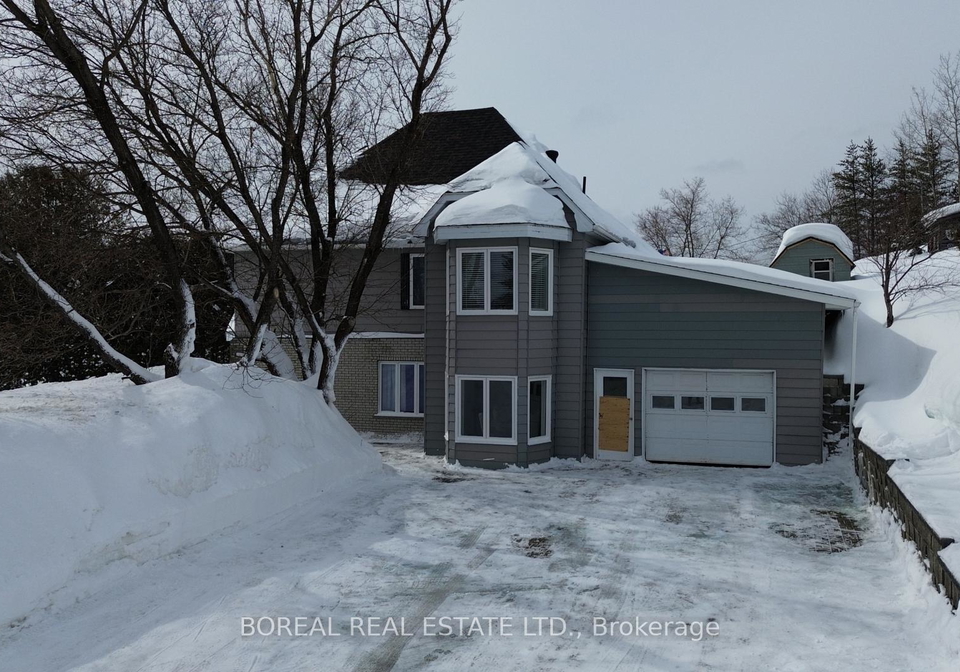 185-fifth-street-cochrane-ontario-t12882510