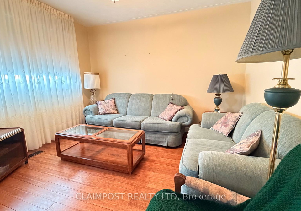 556-spruce-street-s-timmins-ontario-t12900998