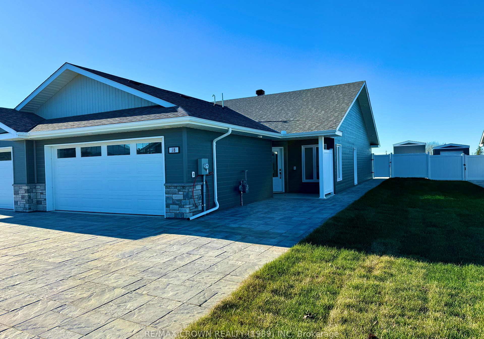 18-golf-street-kapuskasing-ontario-t12927494