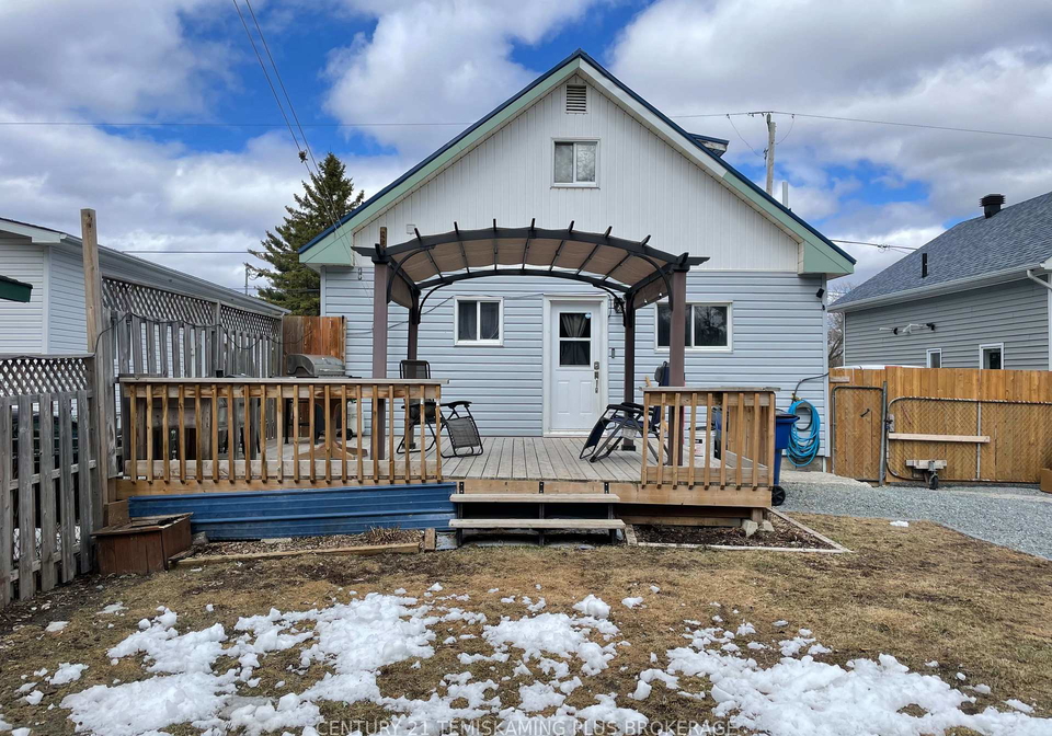 402-farah-avenue-temiskaming-shores-ontario-t12931130