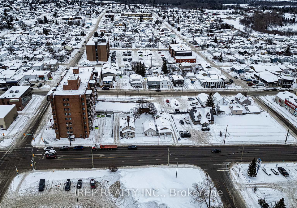 165-169-algonquin-boulevard-w-timmins-ontario-t12961108