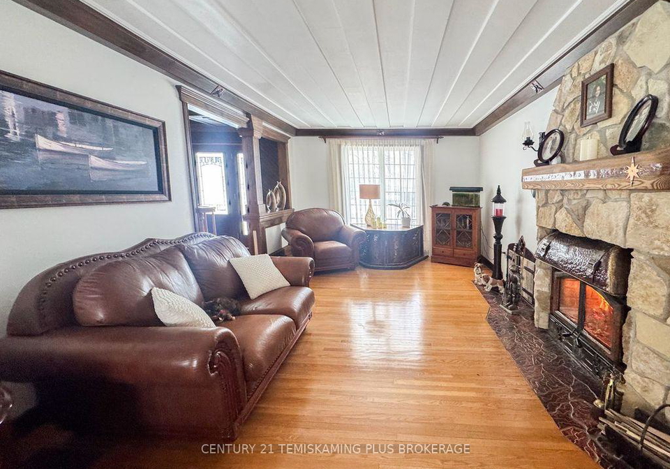 781-e-dawson-point-road-e-timiskaming-ontario-t13007478