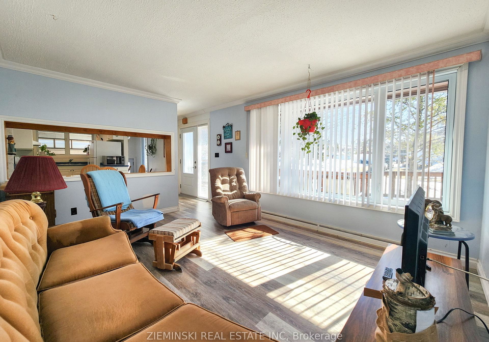 120-picadilly-circle-iroquois-falls-ontario-t13046542