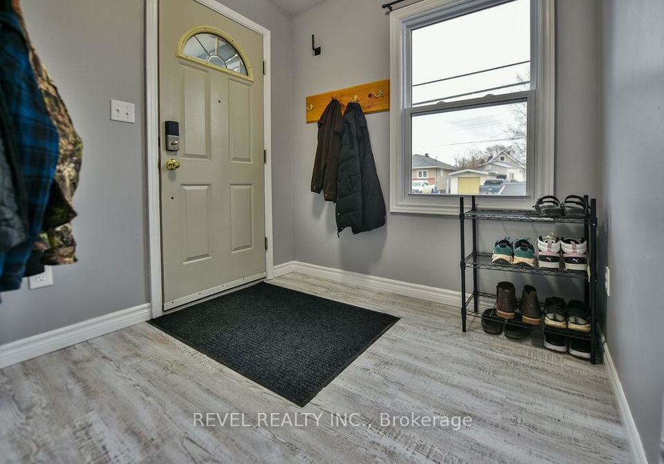 379-cedar-street-n-timmins-ontario-t13057018
