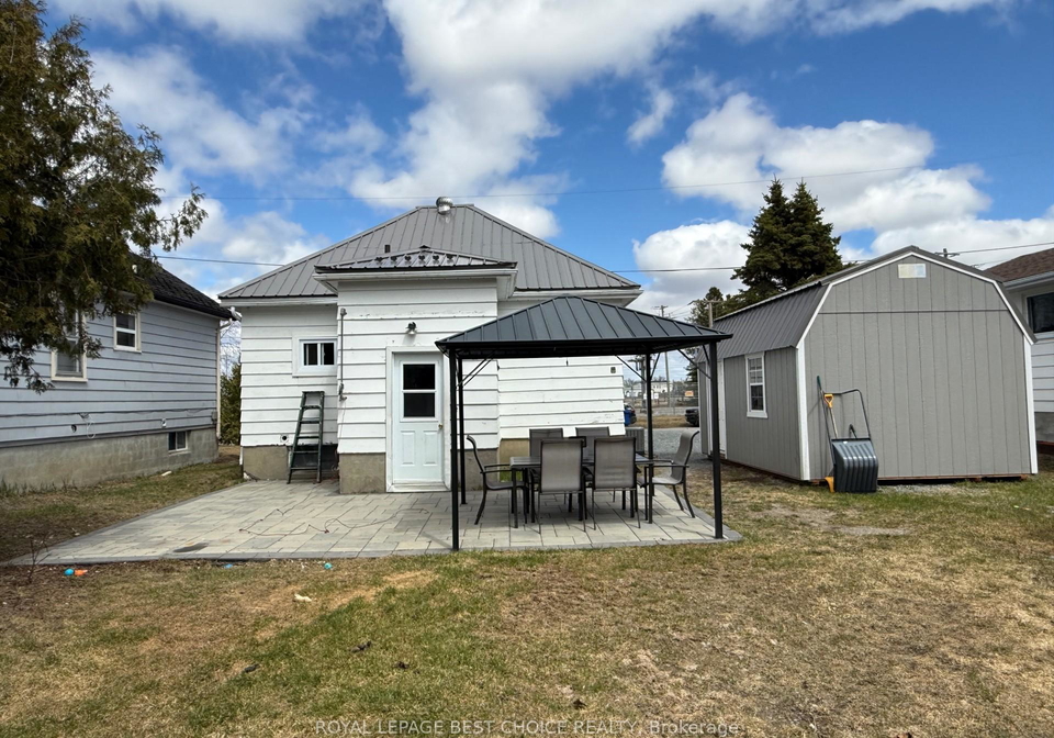 214-haliburton-avenue-w-temiskaming-shores-ontario-t13076460