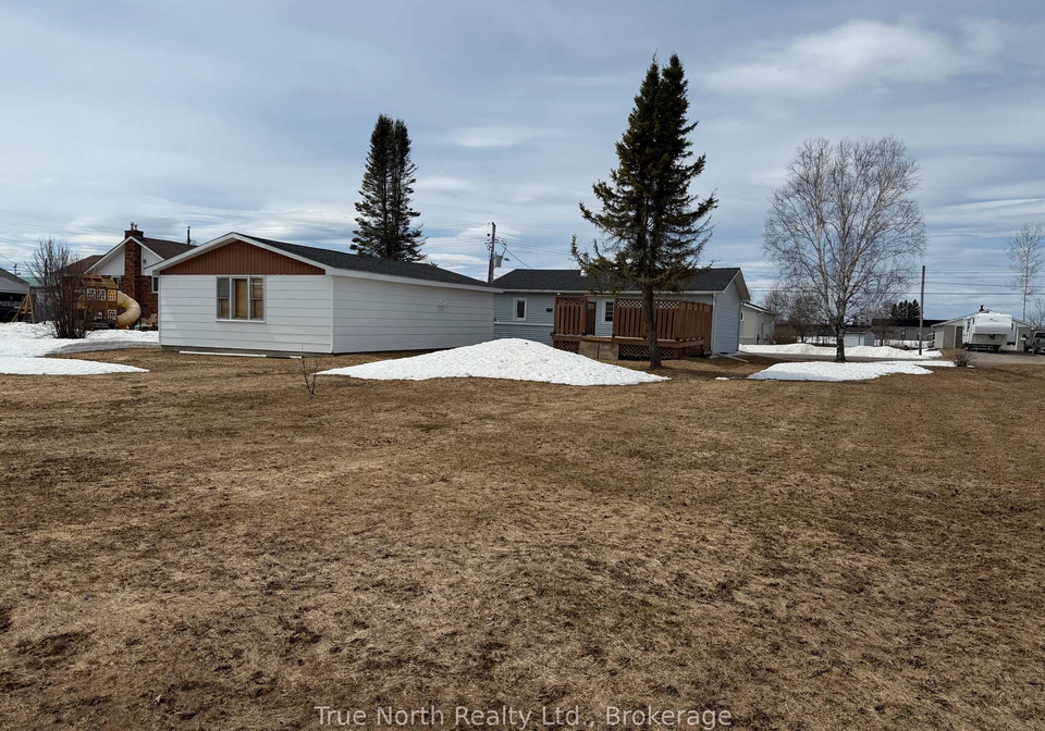 3-nelson-avenue-kapuskasing-ontario-t13076670