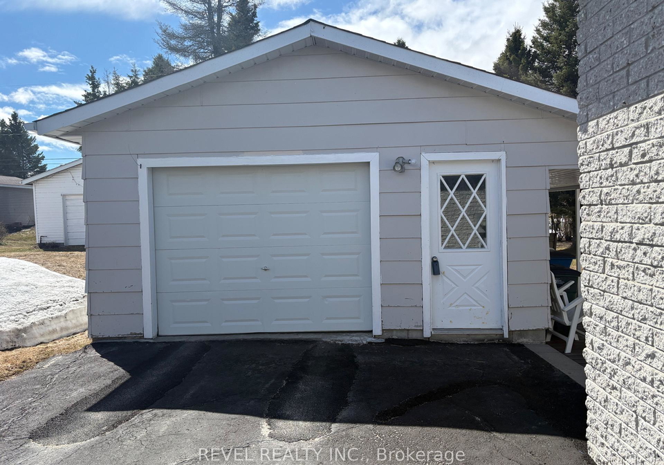 363-thirteenth-avenue-cochrane-ontario-t13111320