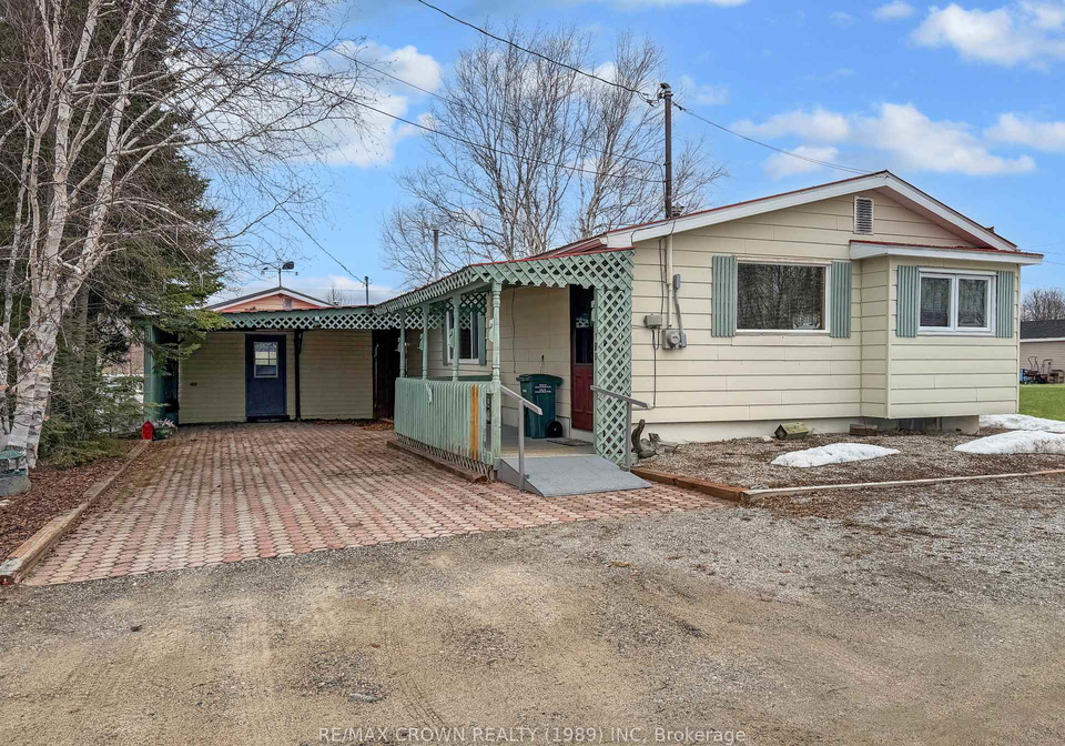 180-trailer-park-road-smooth-rock-falls-ontario-t13113122