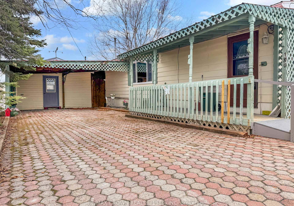 180-trailer-park-road-smooth-rock-falls-ontario-t13113122