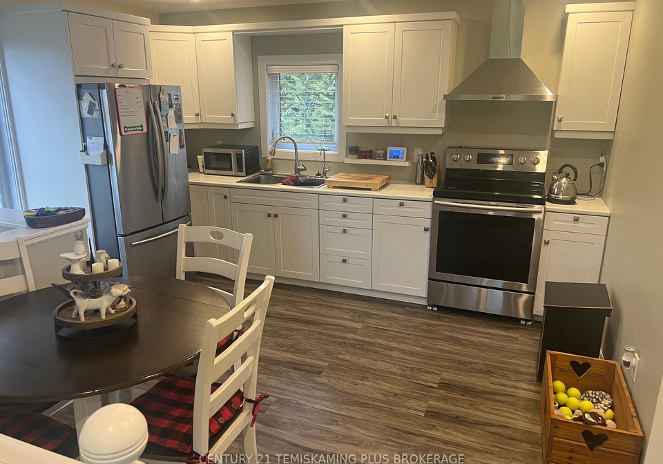 864153-uno-park-road-timiskaming-ontario-t13128778