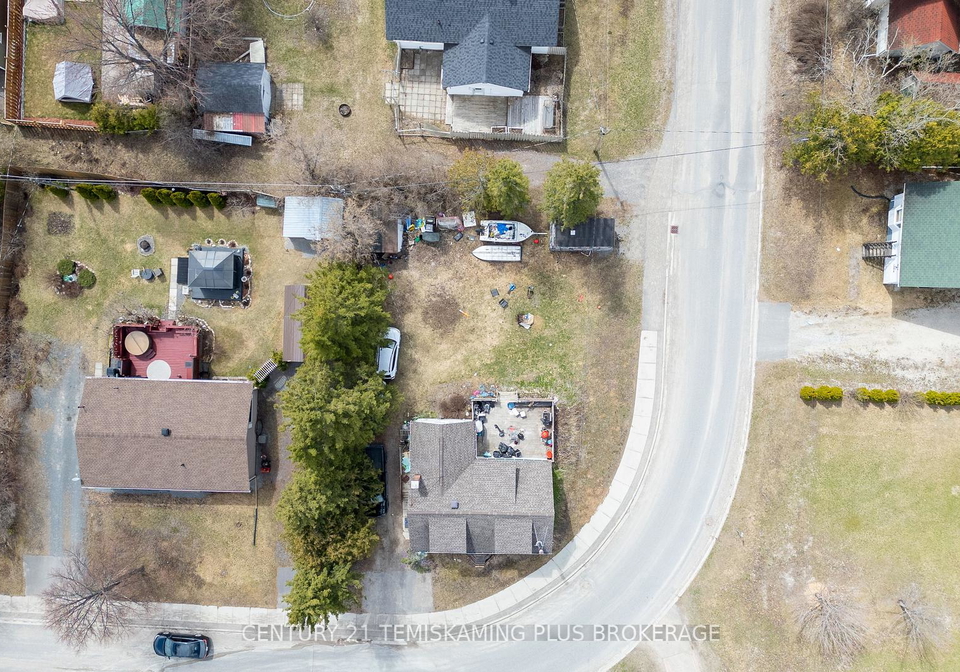 512-probyn-street-temiskaming-shores-ontario-t13133974